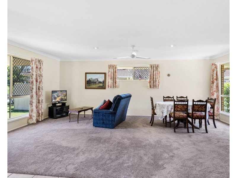 28 Casuarina Drive, Elanora QLD 4221