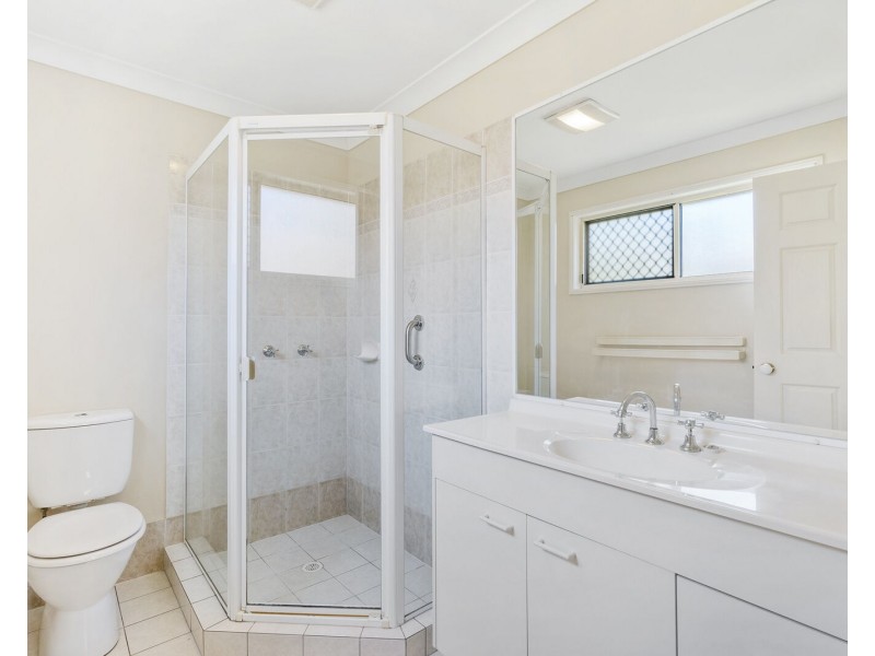 28 Casuarina Drive, Elanora QLD 4221