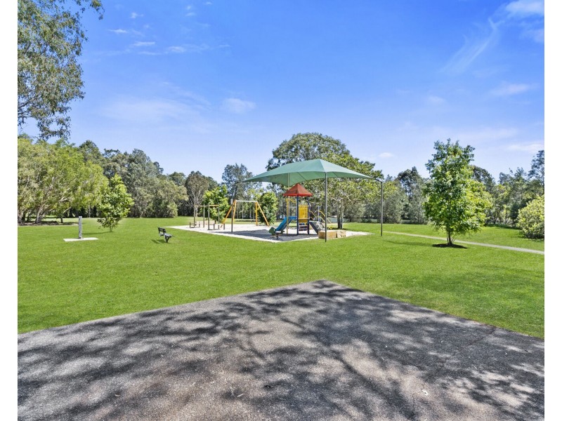 28 Casuarina Drive, Elanora QLD 4221