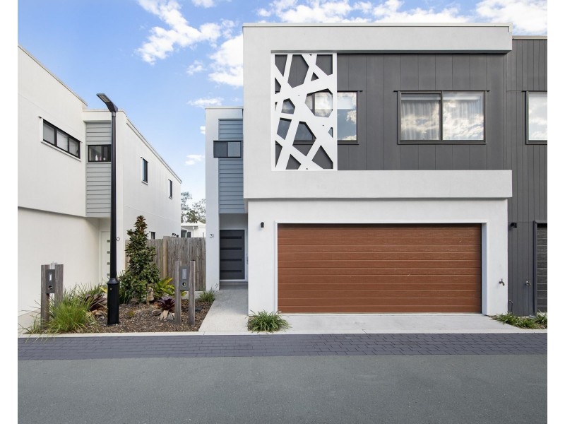 31/7 Angela Way, Pimpama QLD 4209