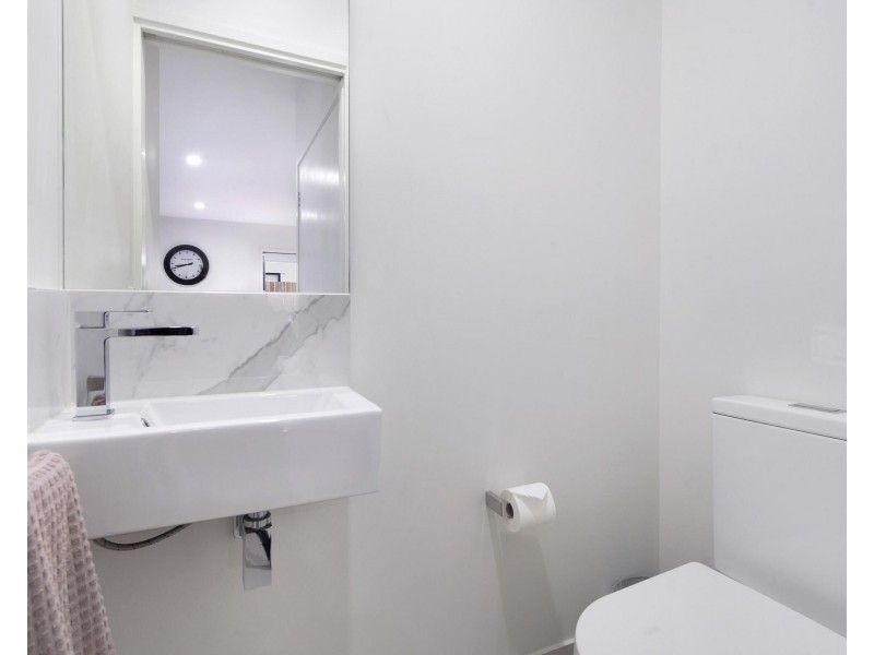 31/7 Angela Way, Pimpama QLD 4209