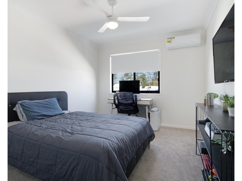 31/7 Angela Way, Pimpama QLD 4209