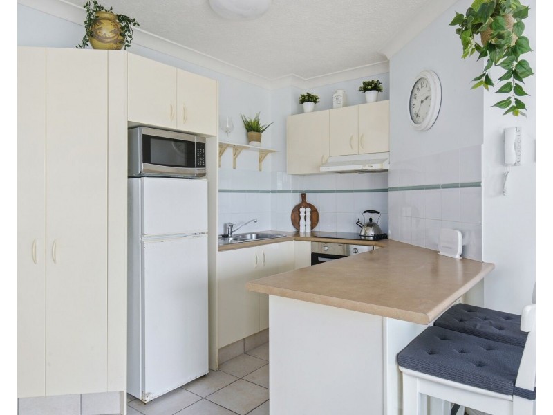 5/122 Musgrave Street, Coolangatta QLD 4225