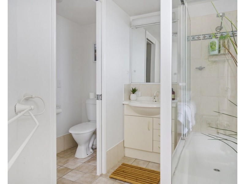 5/122 Musgrave Street, Coolangatta QLD 4225