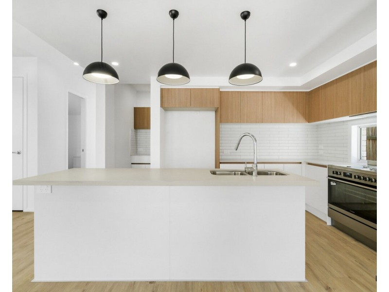 24 Fourteenth Avenue, Palm Beach QLD 4221