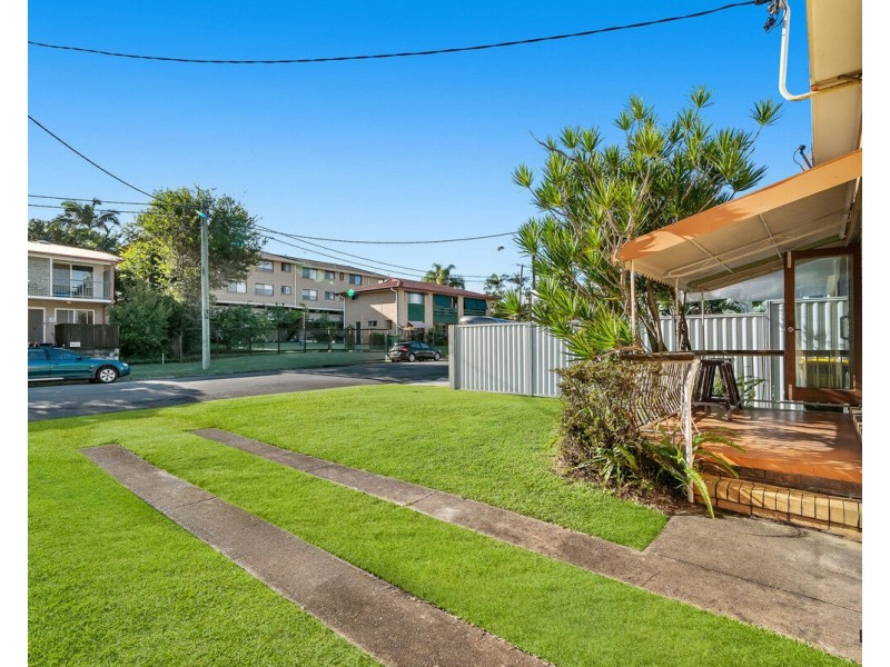 434 Cypress Terrace North, Palm Beach QLD 4221