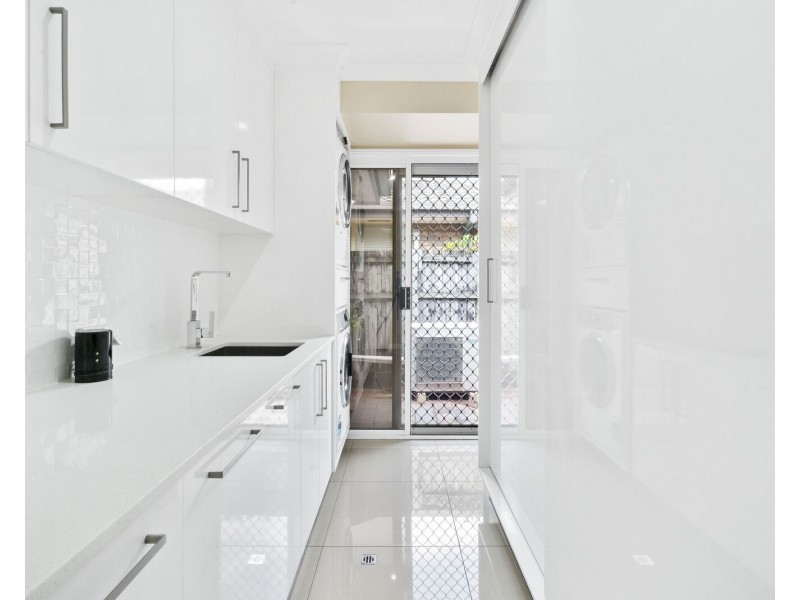 52 Cannon Drive, Currumbin Waters QLD 4223