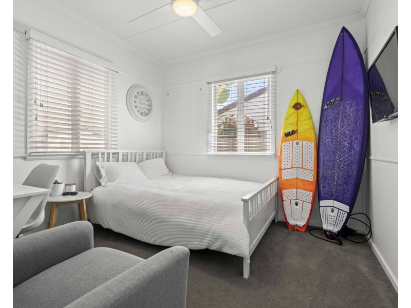 103 Sunshine Parade, Miami QLD 4220