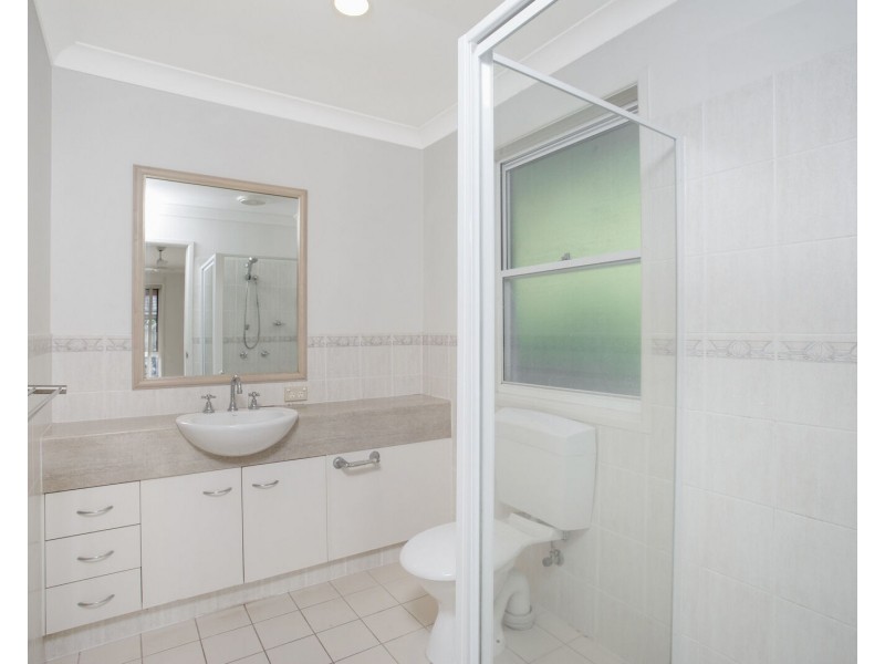 95 Harrier Drive, Burleigh Waters QLD 4220