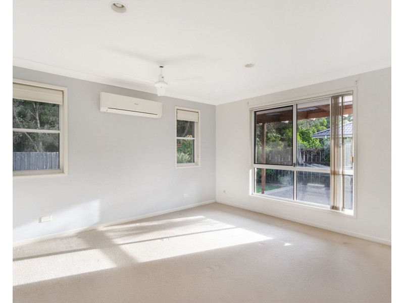 95 Harrier Drive, Burleigh Waters QLD 4220