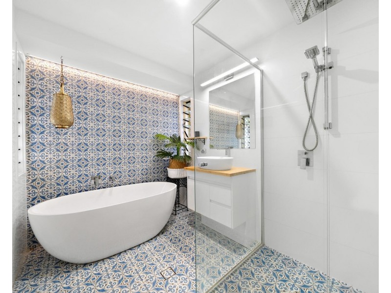 7 Ajax Court, Currumbin Waters QLD 4223