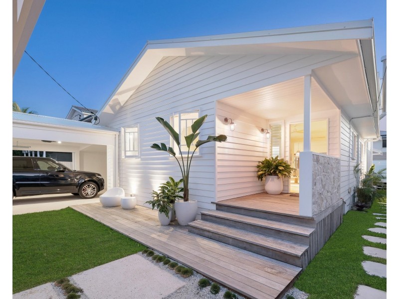 22 Symonds Road, Burleigh Heads QLD 4220