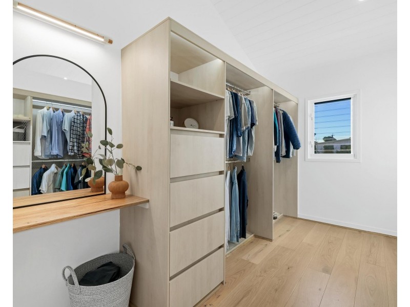 22 Symonds Road, Burleigh Heads QLD 4220