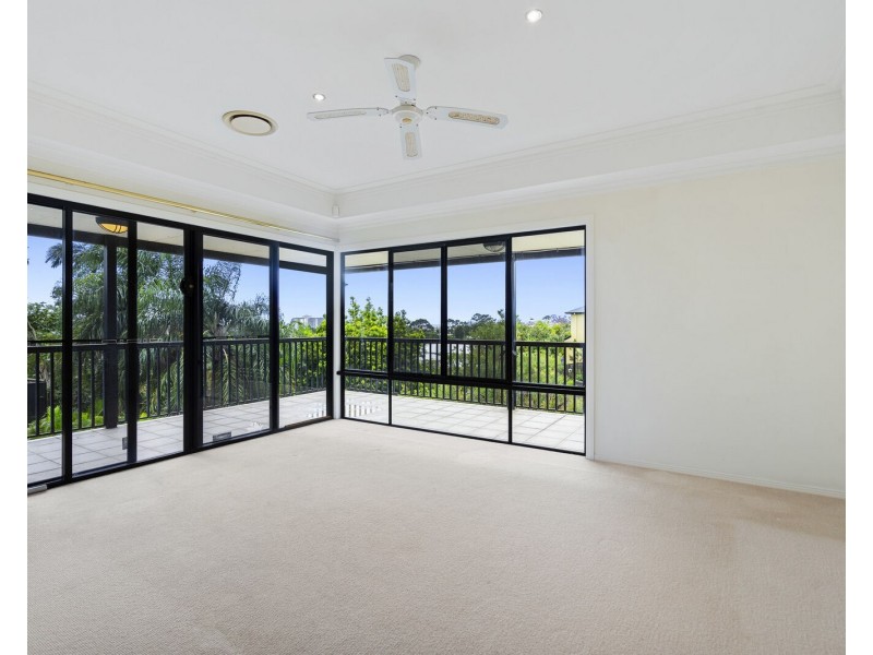 50 Angelica Street, Elanora QLD 4221