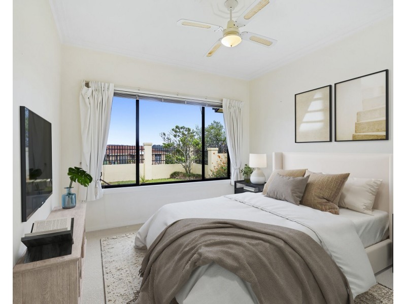 50 Angelica Street, Elanora QLD 4221