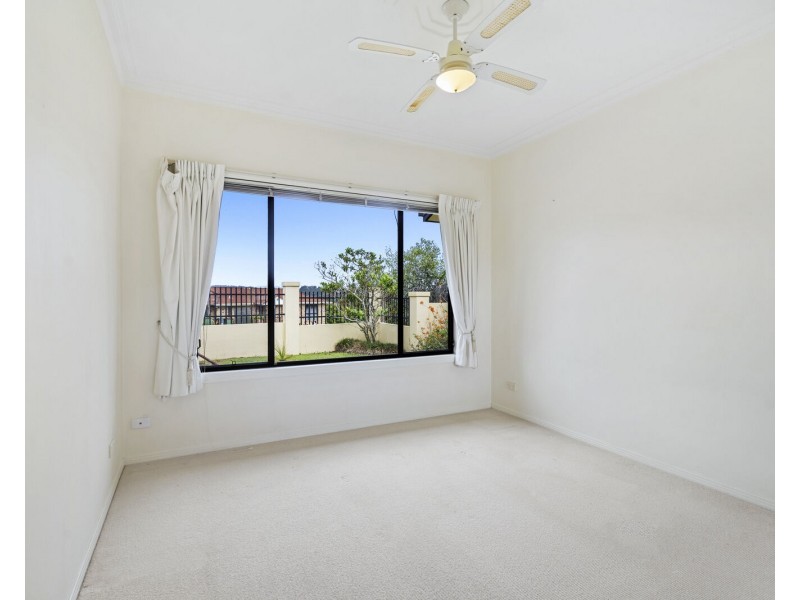 50 Angelica Street, Elanora QLD 4221