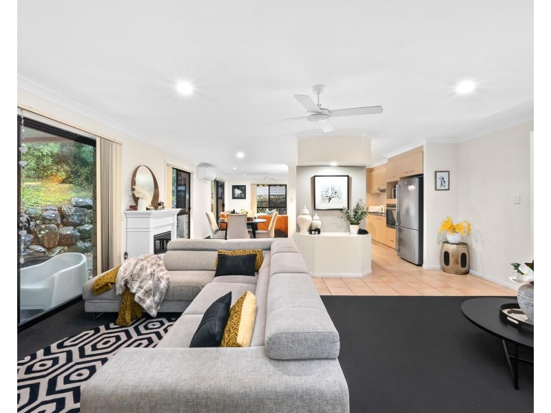 13 Humberside Close, Mudgeeraba QLD 4213