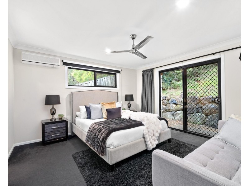 13 Humberside Close, Mudgeeraba QLD 4213