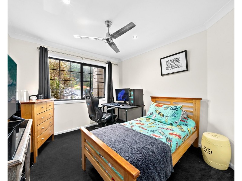 13 Humberside Close, Mudgeeraba QLD 4213