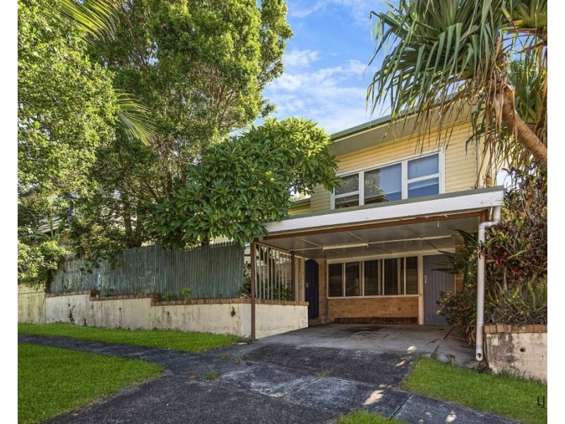 1/67 McLean Street, Coolangatta QLD 4225