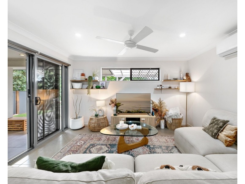 1/21 Rees Court, Elanora QLD 4221