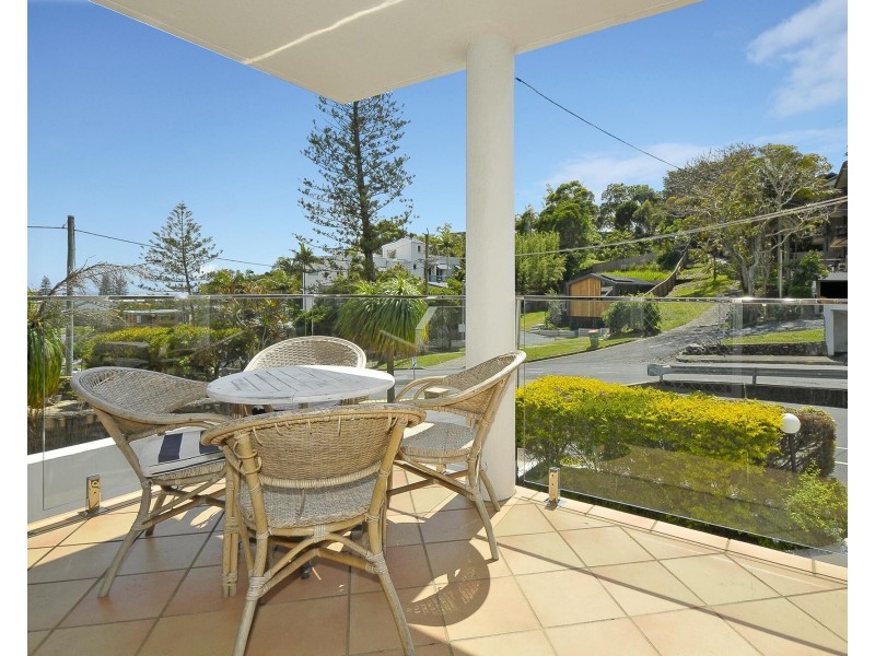 2/8 Teemangum Street, Tugun QLD 4224