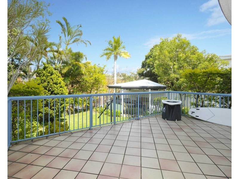2/8 Teemangum Street, Tugun QLD 4224