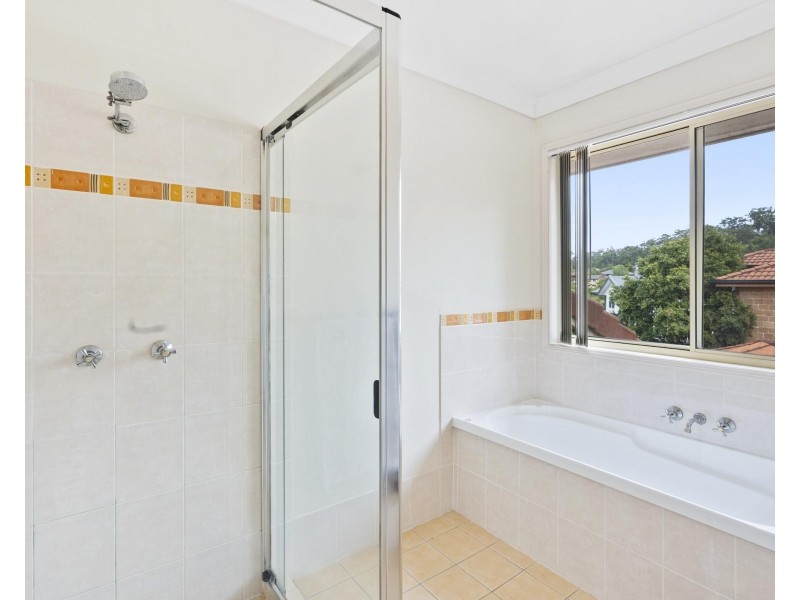 30 Sharscay Close, Burleigh Heads QLD 4220