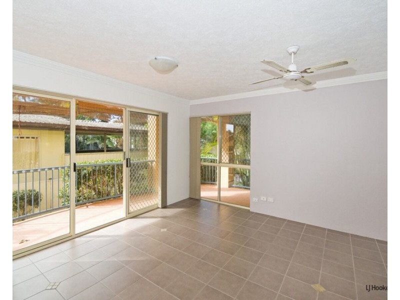 1/17-19 Twenty Fourth Avenue, Palm Beach QLD 4221