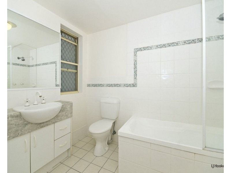 1/17-19 Twenty Fourth Avenue, Palm Beach QLD 4221