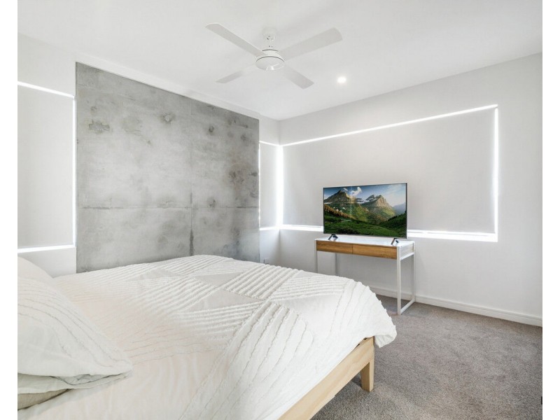 1/1431 Gold Coast Highway, Palm Beach QLD 4221