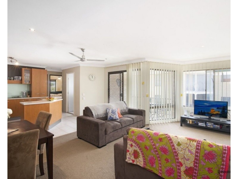 7/5 Nalla Court, Palm Beach QLD 4221