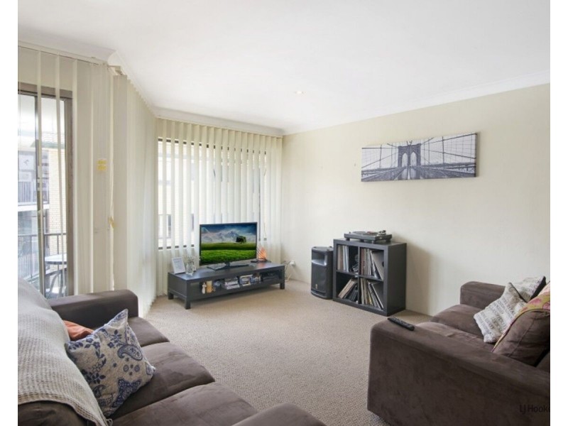 7/5 Nalla Court, Palm Beach QLD 4221