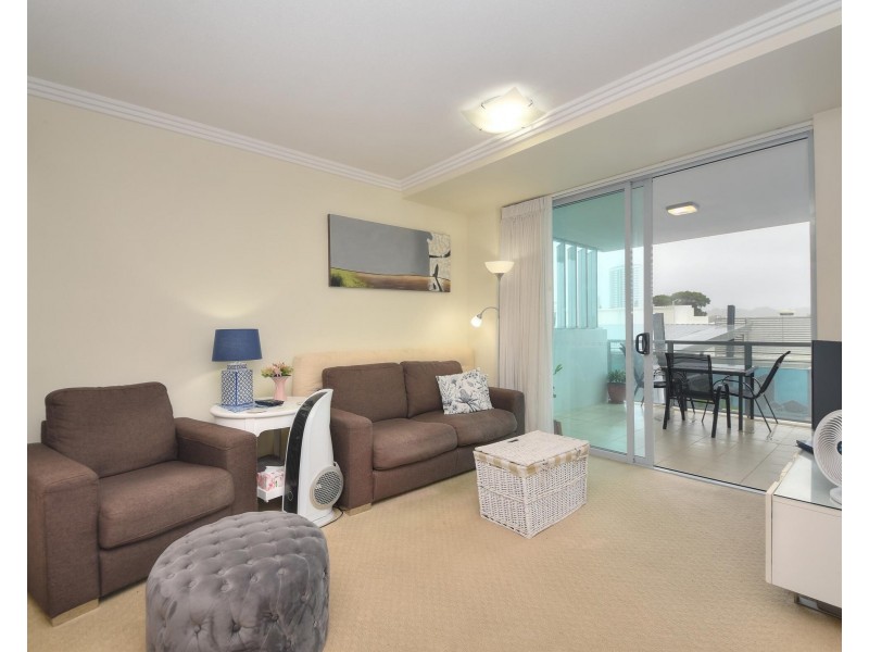 1211/10 Fifth Avenue, Palm Beach QLD 4221