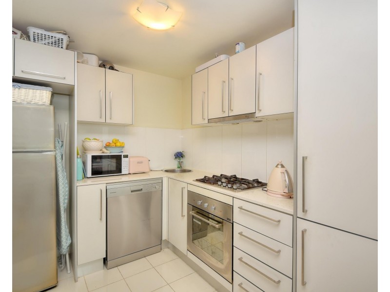 1211/10 Fifth Avenue, Palm Beach QLD 4221