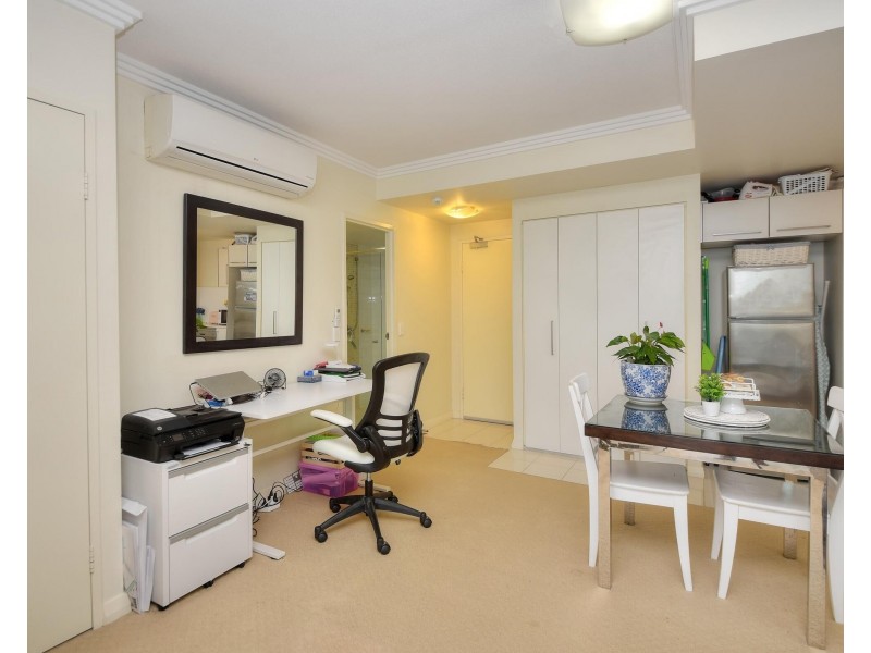 1211/10 Fifth Avenue, Palm Beach QLD 4221