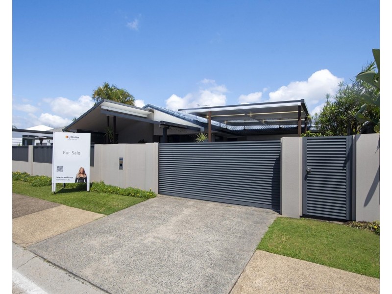 136 Burleigh Street, Burleigh Waters QLD 4220