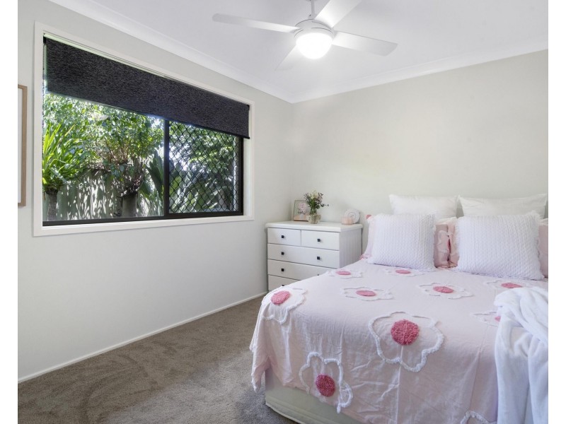 136 Burleigh Street, Burleigh Waters QLD 4220