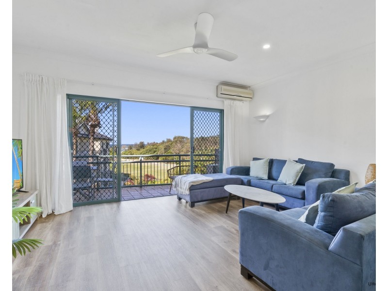 102/955 Gold Coast Highway, Palm Beach QLD 4221