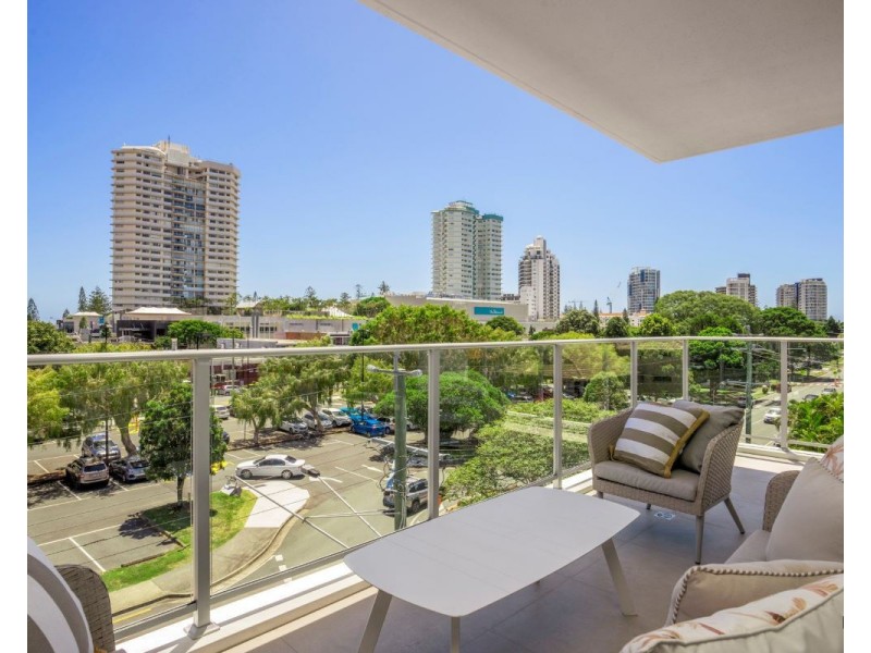 22/15 Dutton Street, Coolangatta QLD 4225