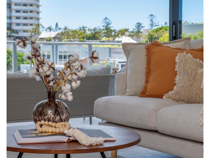 22/15 Dutton Street, Coolangatta QLD 4225