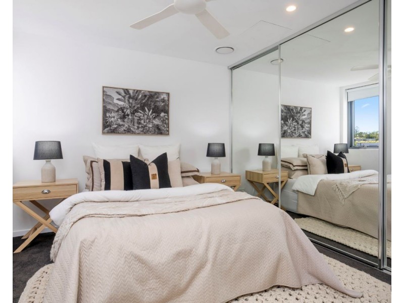 22/15 Dutton Street, Coolangatta QLD 4225