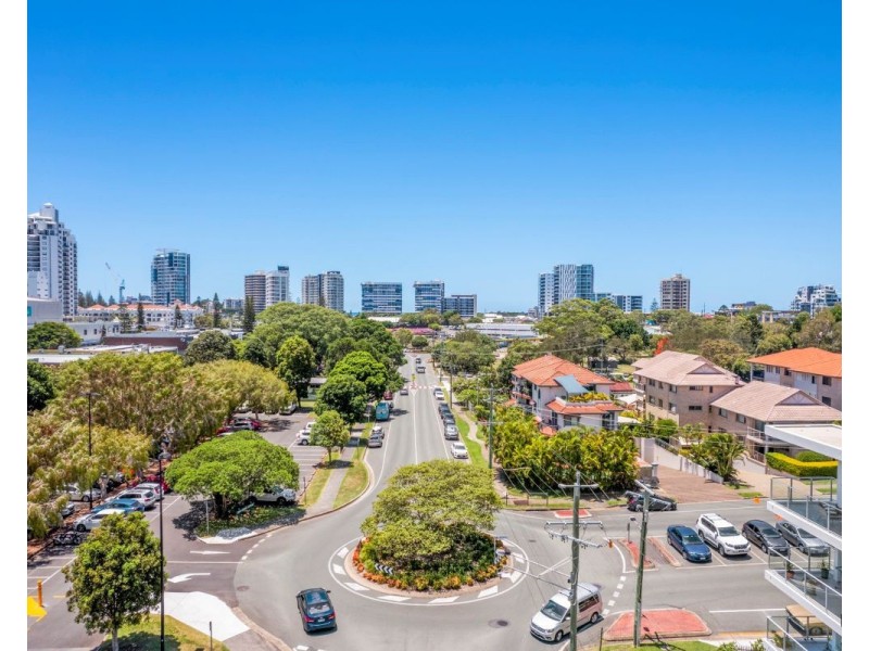 22/15 Dutton Street, Coolangatta QLD 4225