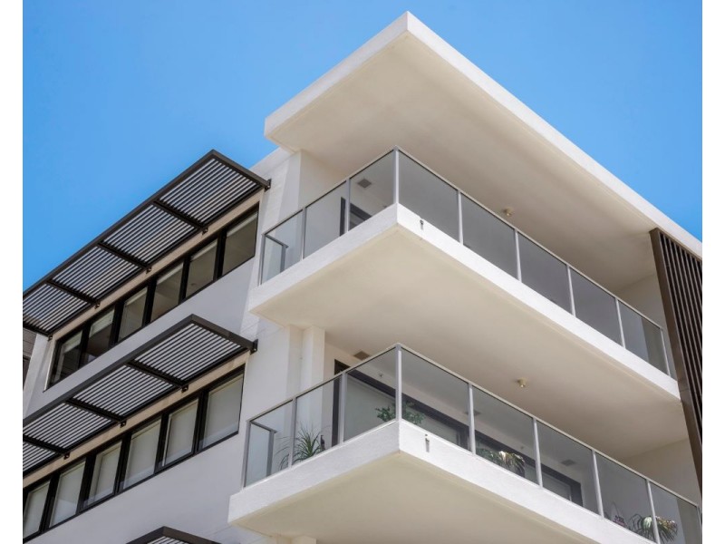 22/15 Dutton Street, Coolangatta QLD 4225