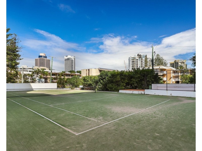 13/26 Old Burleigh Road, Surfers Paradise QLD 4217