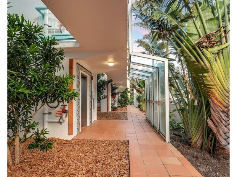 13/26 Old Burleigh Road, Surfers Paradise QLD 4217