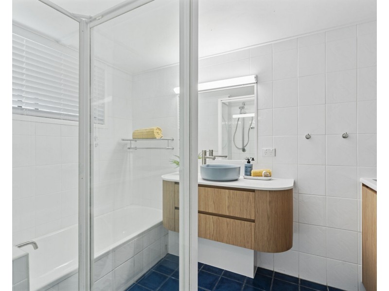 8/1031 Gold Coast Highway, Palm Beach QLD 4221