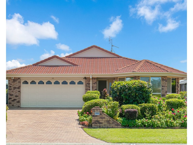 57 Winders Place, Banora Point NSW 2486