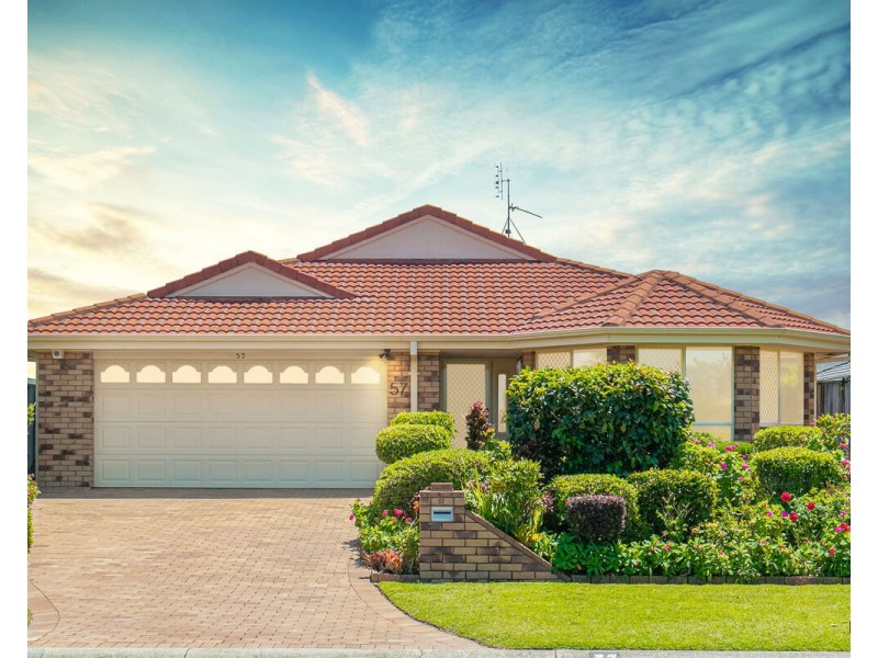 57 Winders Place, Banora Point NSW 2486