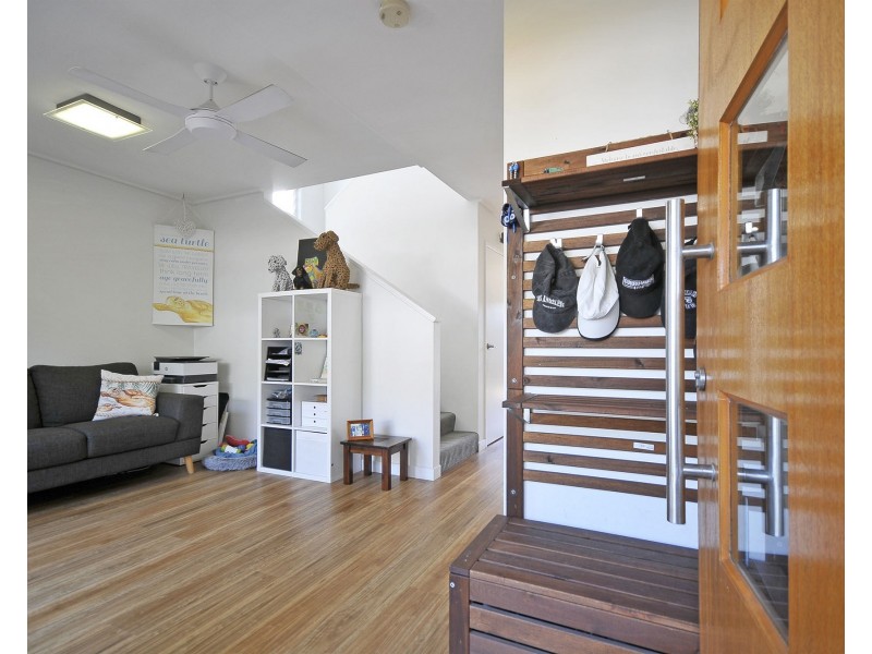 5/4 Border Drive North, Currumbin Waters QLD 4223